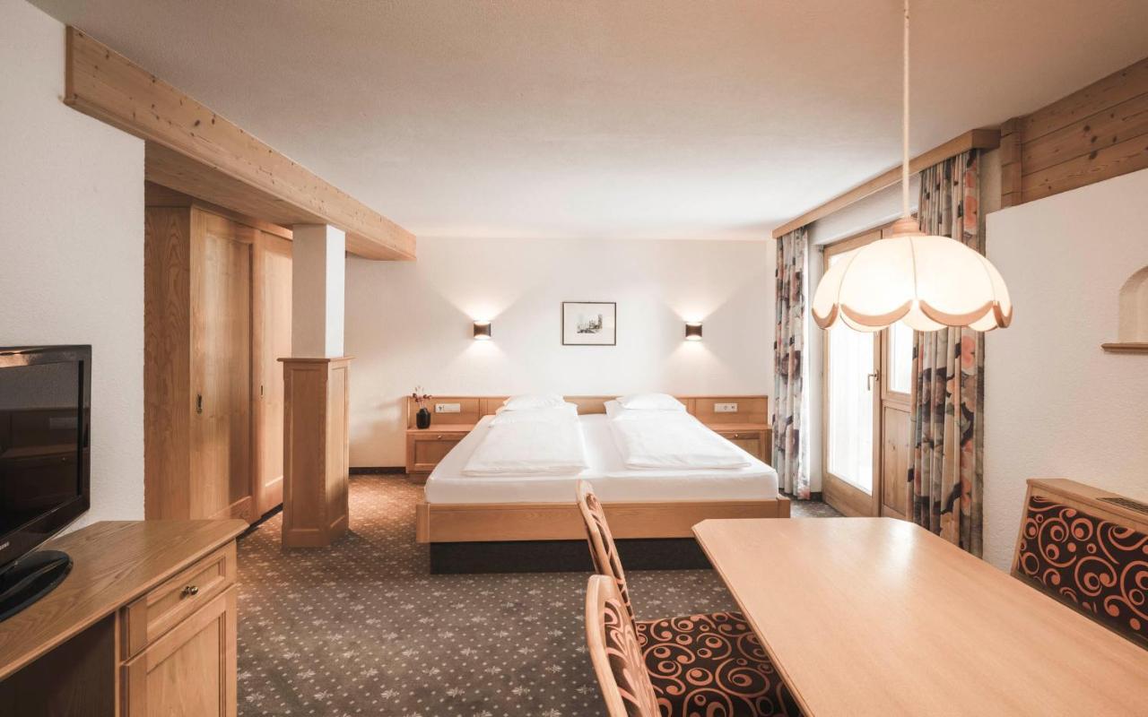 สปอร์ต แอนด์ ไวทัลโฮเทล แบชมานน์ Hotel การ์กเอลเลิน ภายนอก รูปภาพ